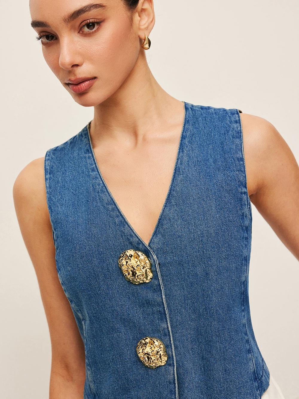 Commense Tailored Denim Button-Up Vest in Blue size Medium. New with tag - Picture 5 of 6